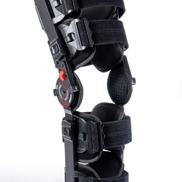 Pooperacyjna orteza stawu kolanowego „T-Max Knee”